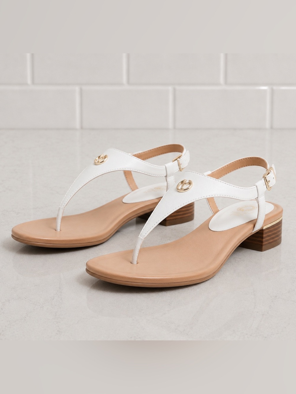 NEW Chaps Women's Morgan Heeled Thong Ankle Strap Sandals, Size 7